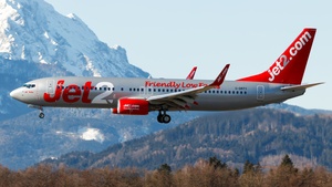 Photo of G-DRTY - Boeing 737-8AS operated by Jet2