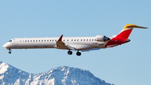 Photo of EI-HBB - Bombardier CRJ-1000 operated by Iberia Regional (opb Hibernian Airlines)