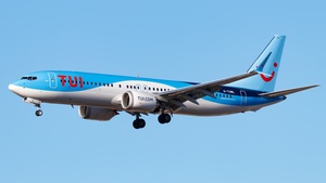 Photo of G-TUML - Boeing 737 MAX 8 operated by TUI Airways