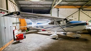 Photo of HB-TSW - Cessna 182T Skylane operated by Private
