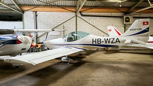 Photo of HB-WZA - Breezer B600 operated by Private