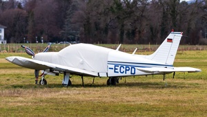 Photo of D-ECPD - Piper PA-28R-200 Cherokee Arrow II operated by Private