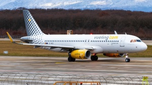 Photo of EC-MES - Airbus A320-232 operated by Vueling