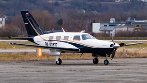 Photo of RA-01877 - Piper PA-46-350P Malibu Mirage operated by Private