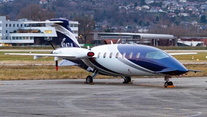 Photo of N247JL - Piaggio P.180 Avanti II operated by Lynk Air