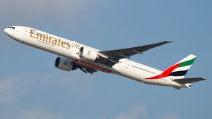 Photo of A6-ECY - Boeing 777-31H(ER) operated by Emirates