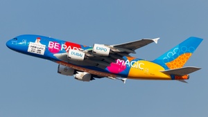 Photo of A6-EOT - Airbus A380-861 operated by Emirates