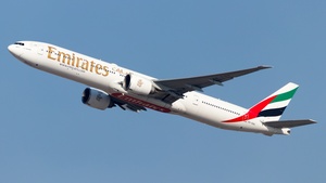 Photo of A6-EBU - Boeing 777-31H(ER) operated by Emirates