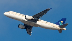 Photo of HZ-AS41 - Airbus A320-214 operated by Saudi Arabian Airlines