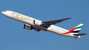 Photo of A6-EPO - Boeing 777-31H(ER) operated by Emirates
