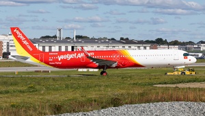 D-AZYW
