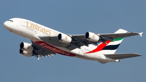 Photo of A6-EUH - Airbus A380-861 operated by Emirates