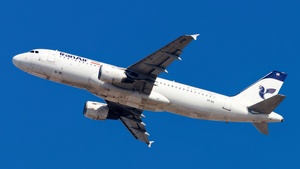Photo of EP-IEE - Airbus A320-211 operated by Iran Air