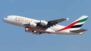 A6-EOM - Airbus A380-861