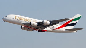 A6-EVC - Airbus A380-842