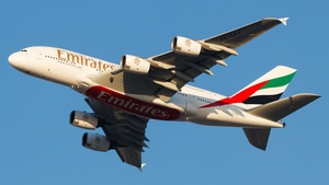 Photo of A6-EVJ - Airbus A380-842 operated by Emirates