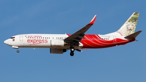 Photo of VT-AYB - Boeing 737-8HG operated by Air India Express