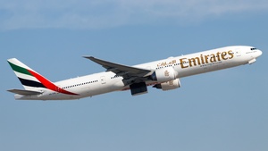 Photo of A6-ENE - Boeing 777-31H(ER) operated by Emirates