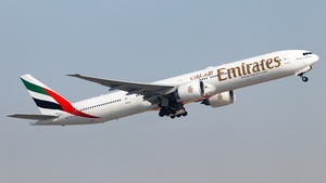 Photo of A6-EGV - Boeing 777-31H(ER) operated by Emirates