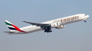 Photo of A6-EQA - Boeing 777-31H(ER) operated by Emirates