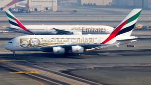Photo of A6-EEX - Airbus A380-861 operated by Emirates