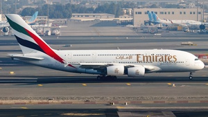 Photo of A6-EED - Airbus A380-861 operated by Emirates