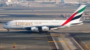 Photo of A6-EEV - Airbus A380-861 operated by Emirates