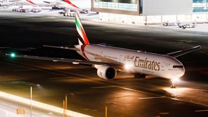 Photo of A6-ENY - Boeing 777-31H(ER) operated by Emirates