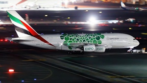Photo of A6-EON - Airbus A380-861 operated by Emirates