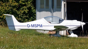 Photo of D-MSPM - Dyn'Aéro MCR-01 ULC operated by Private