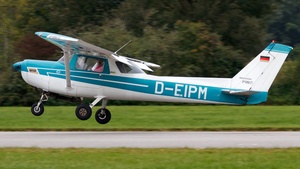 Photo of D-EIPM - Reims-Cessna F152 II operated by Fliegerverein München