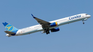 Photo of D-ABOI - Boeing 757-330 operated by Condor