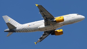 Photo of EC-MKV - Airbus A319-112 operated by Vueling