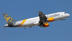 Photo of D-AICE - Airbus A320-212 operated by Condor