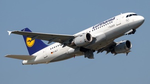 Photo of D-AILY - Airbus A319-114 operated by Lufthansa