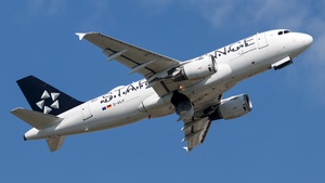 Photo of D-AILP - Airbus A319-114 operated by Lufthansa CityLine