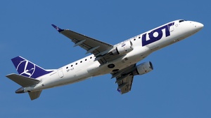 Photo of SP-LII - Embraer ERJ-175LR operated by LOT Polish Airlines