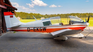 Photo of D-EKSW - Robin DR400/180R Remorqueur operated by Fliegerclub Condor