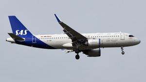 Photo of EI-SIN - Airbus A320-251N operated by SAS Connect