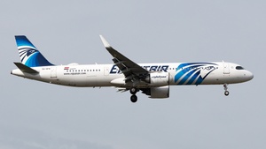 Photo of SU-GFR - Airbus A321-251NX operated by Egyptair