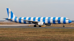 Photo of D-AIAF - Airbus A321-211 operated by Condor