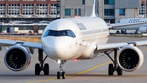 Photo of D-AIEN - Airbus A321-271NX operated by Lufthansa