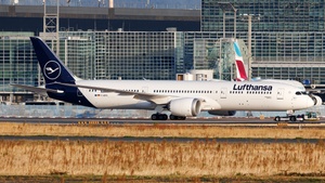 Photo of D-ABPK - Boeing 787-9 Dreamliner operated by Lufthansa