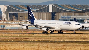 Photo of D-AIFF - Airbus A340-313 operated by Lufthansa