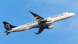 Photo of I-ADJV - Embraer ERJ-195LR operated by Air Dolomiti