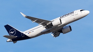 Photo of D-AINB - Airbus A320-271N operated by Lufthansa