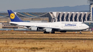 Photo of D-ABYQ - Boeing 747-830 operated by Lufthansa