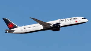Photo of C-FRSR - Boeing 787-9 Dreamliner operated by Air Canada