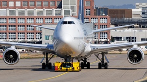 Photo of D-ABYA - Boeing 747-830 operated by Lufthansa