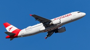 Photo of OE-LBL - Airbus A320-214 operated by Austrian Airlines